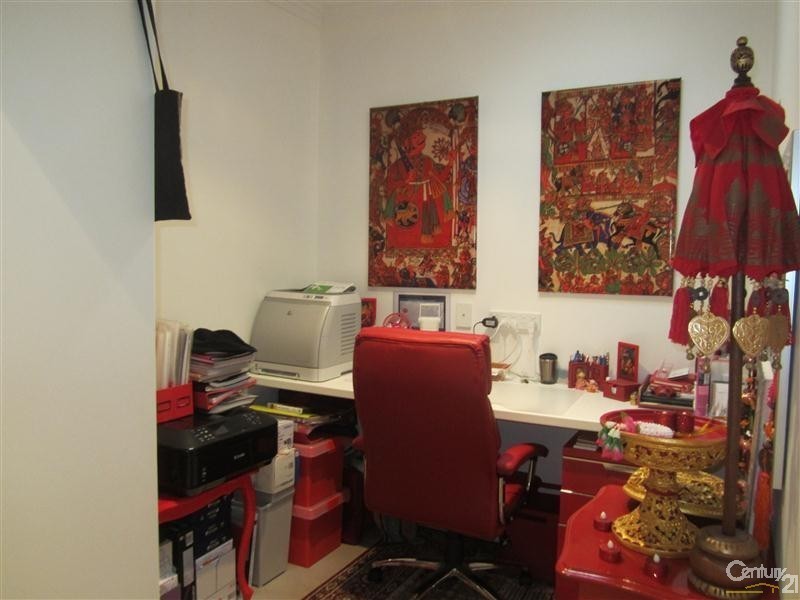 13/20 Lake Street, Rockingham WA 6168