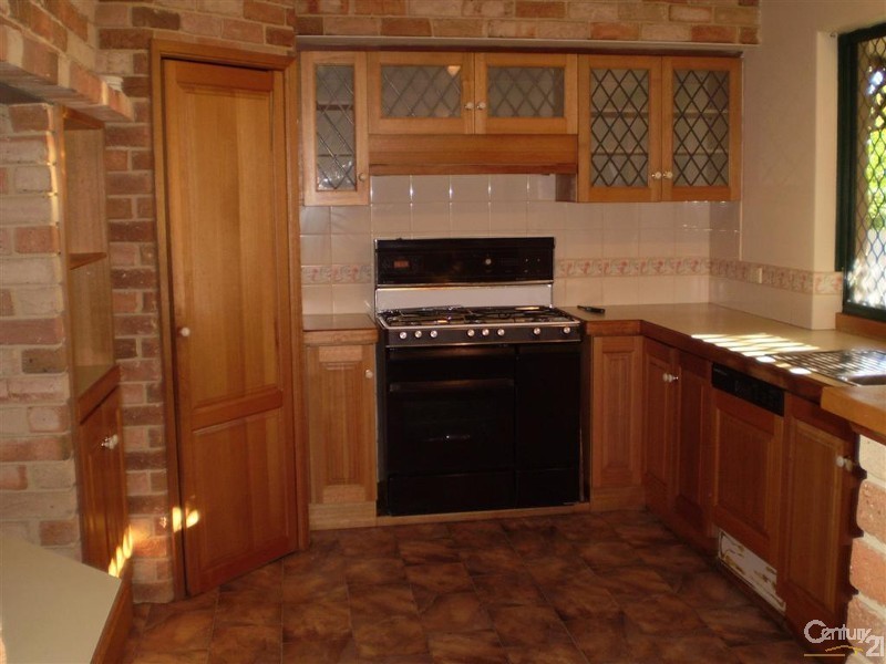 192 Kent Street, Rockingham WA 6168