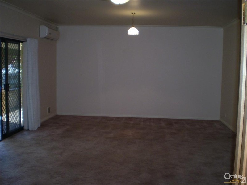 192 Kent Street, Rockingham WA 6168