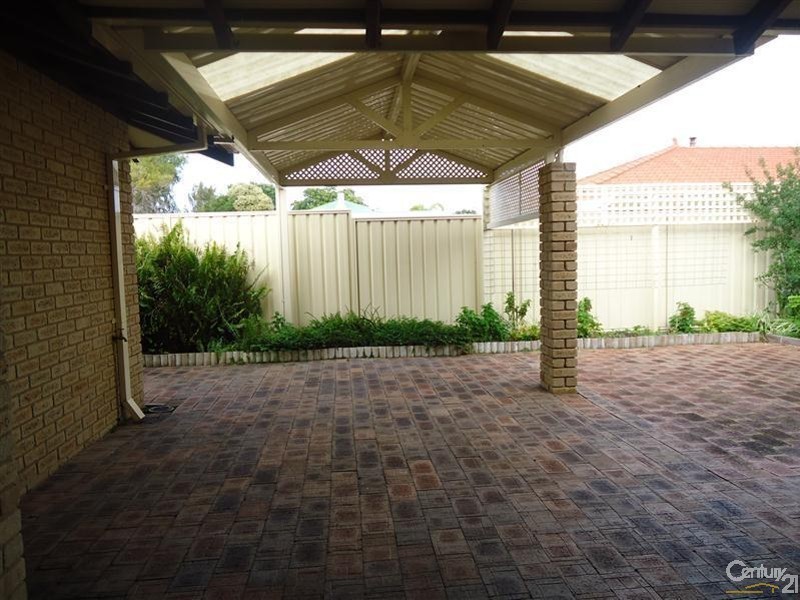 118B Gloucester Crescent, Shoalwater WA 6169