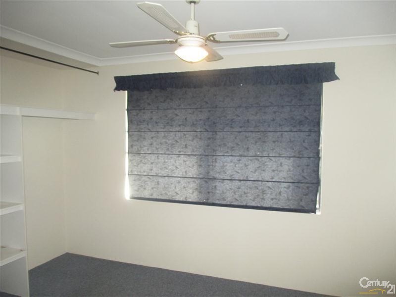 4 Burleigh Drive, Waikiki WA 6169