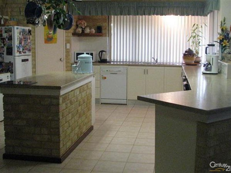 1 Transom Lane, Waikiki WA 6169