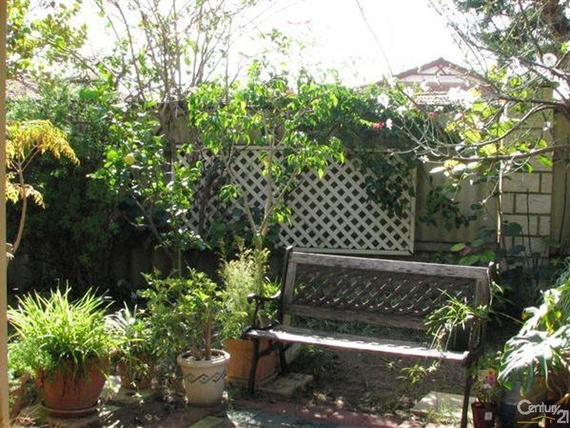 1 Transom Lane, Waikiki WA 6169