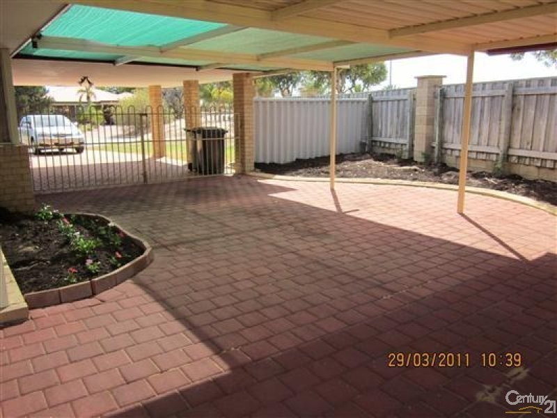 10 Narbonne Gardens, Port Kennedy WA 6172
