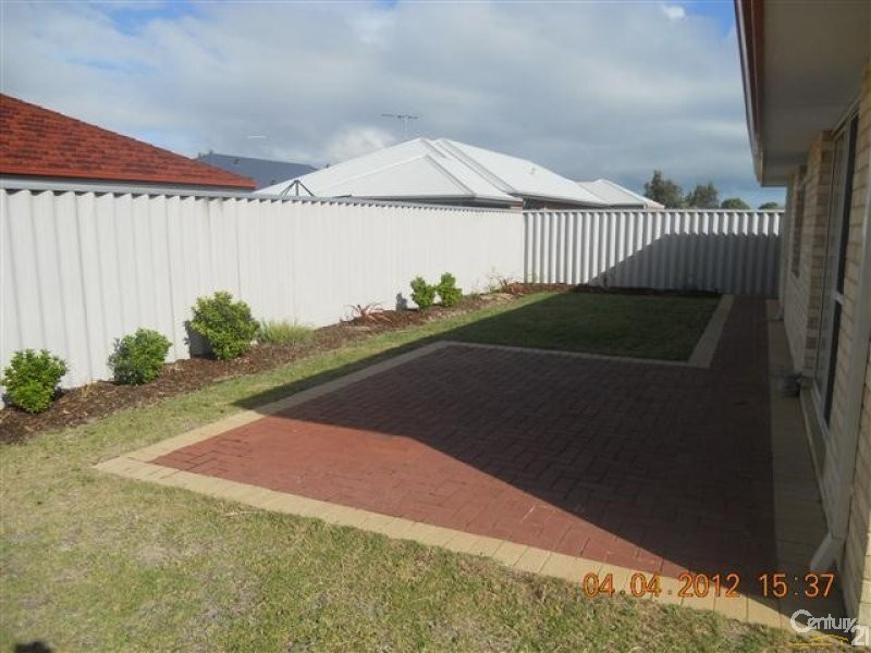 56 Grove Street, Shoalwater WA 6169