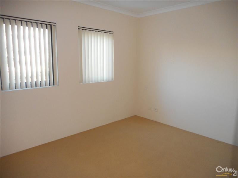 84/18-24  Kent Street, Rockingham WA 6168