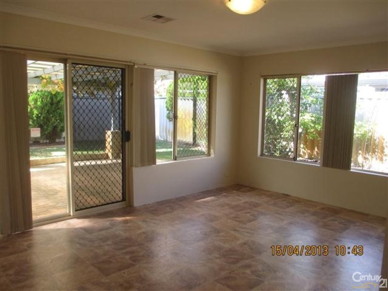 26 Jaywick Close, Safety Bay WA 6169