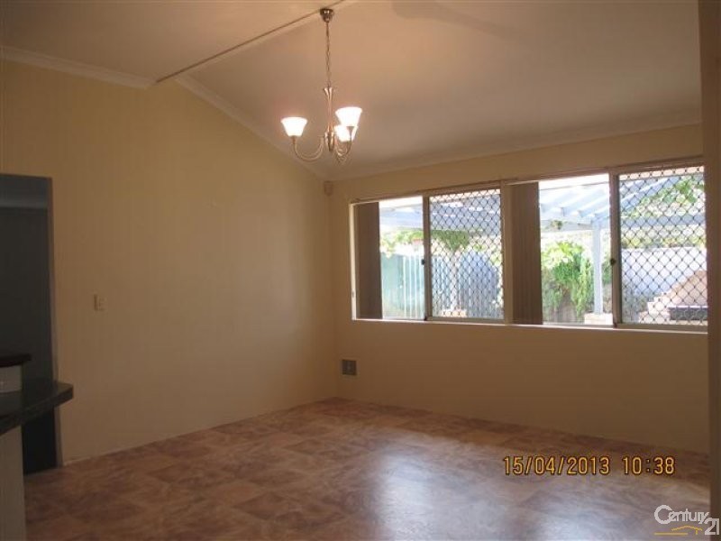 26 Jaywick Close, Safety Bay WA 6169