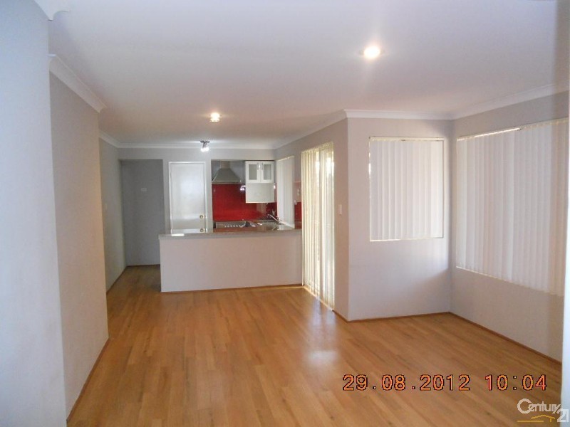 2/25 Penang Loop, Warnbro WA 6169