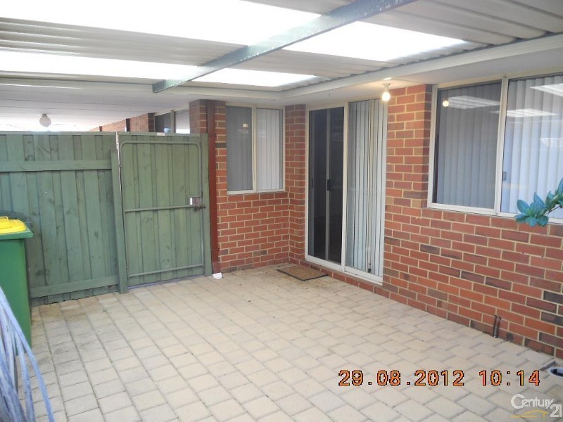 2/25 Penang Loop, Warnbro WA 6169