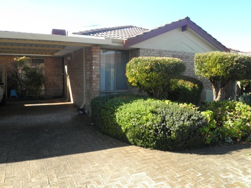 6/9 Merope Close, Rockingham WA 6168