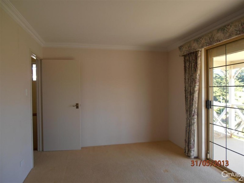 25 Shelton Street, Waikiki WA 6169