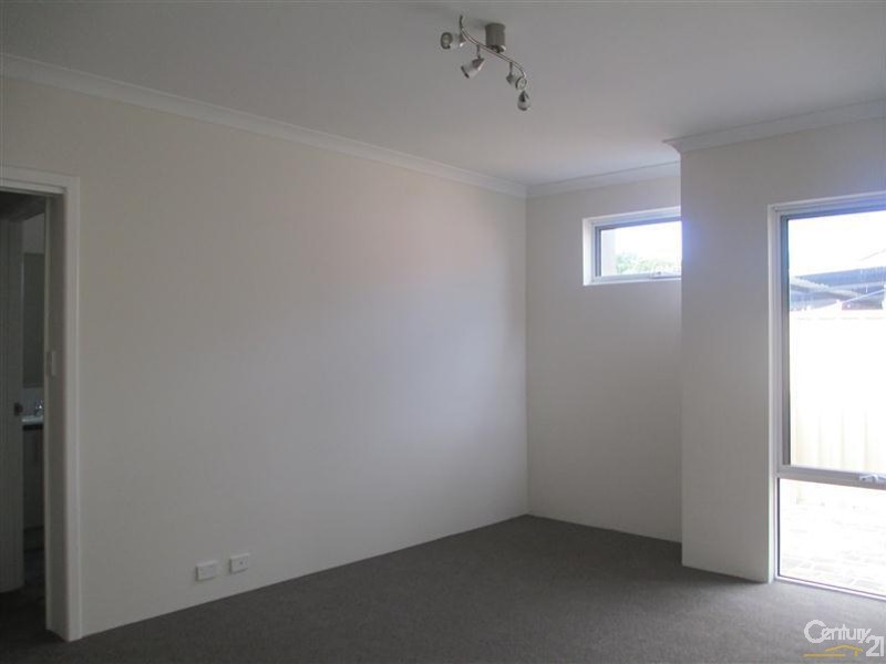 50A Saw Avenue, Rockingham WA 6168