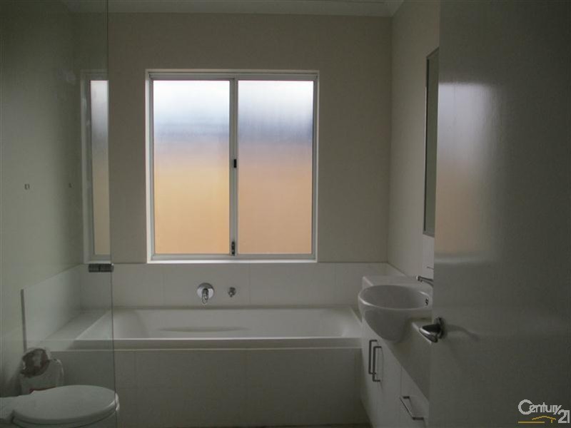 50A Saw Avenue, Rockingham WA 6168