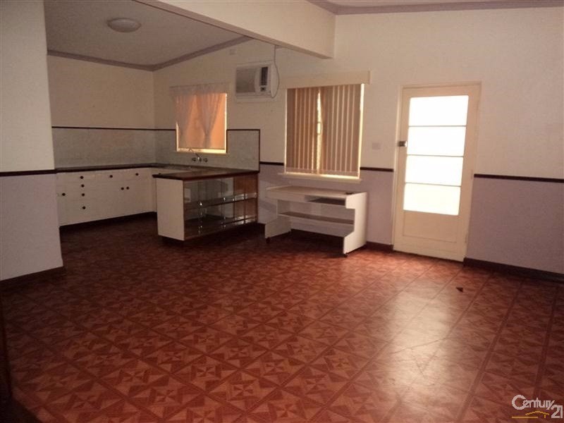 9A Bay View Street, Rockingham WA 6168