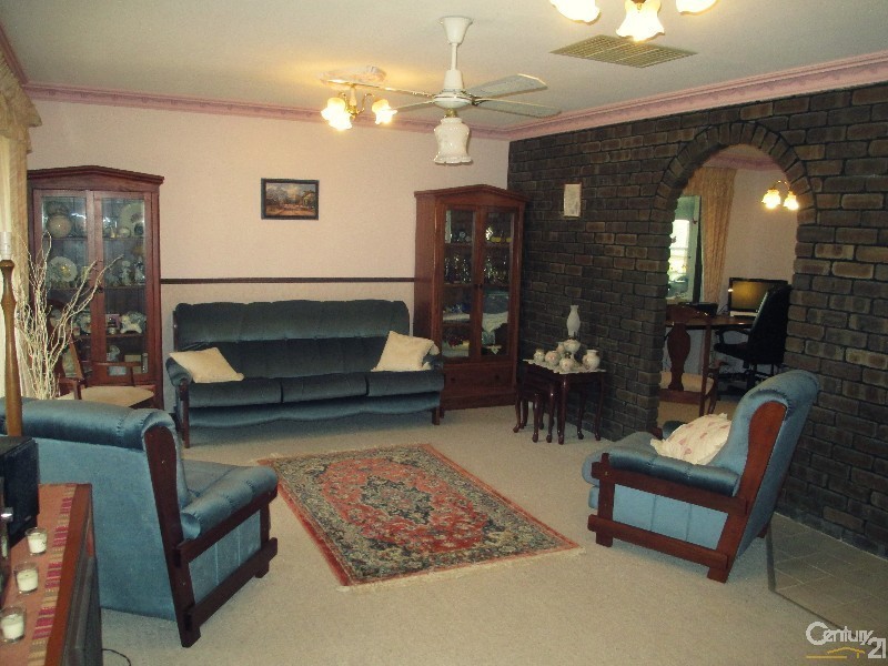 16 Jamaican Road, Safety Bay WA 6169