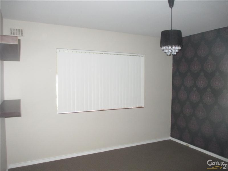 12/4 Minchinson Street, Shoalwater WA 6169