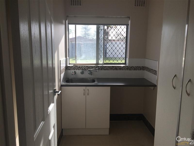 12/4 Minchinson Street, Shoalwater WA 6169