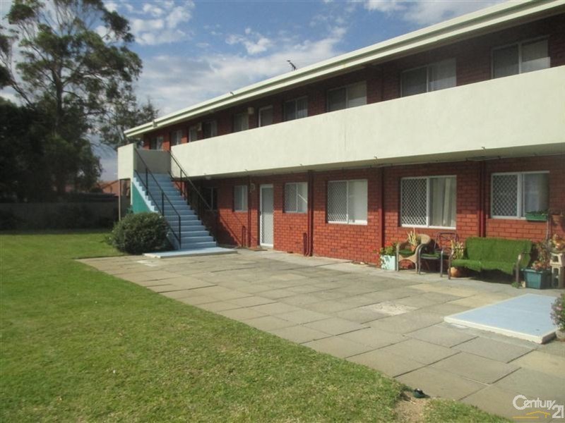 12/4 Minchinson Street, Shoalwater WA 6169