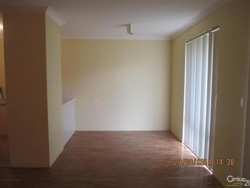 26/96 Simpson Avenue, Rockingham WA 6168