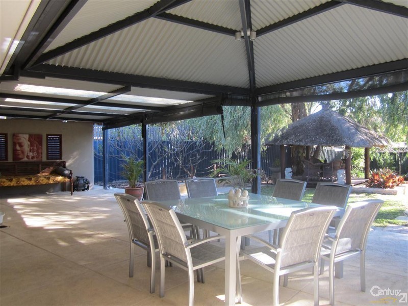 5 Regehr Street, Warnbro WA 6169