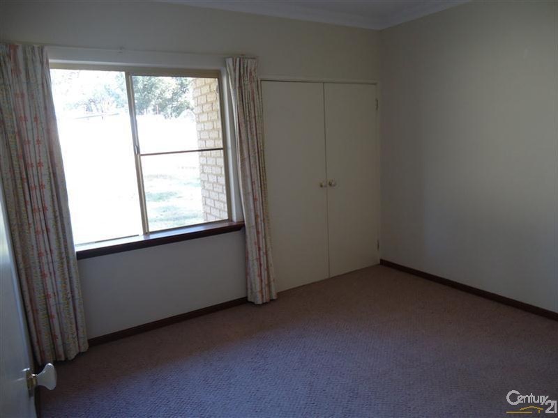 218 Wandoo Drive, Baldivis WA 6171