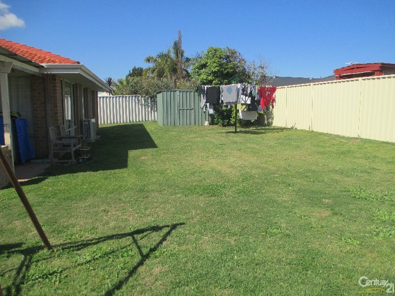 20 St Ettienne Gardens, Port Kennedy WA 6172