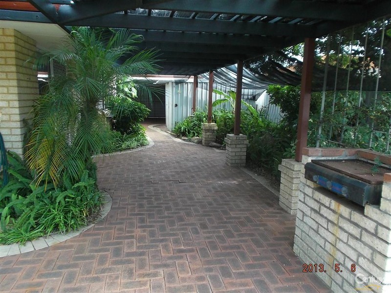 3 Palm Drive, Warnbro WA 6169