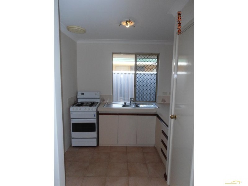 22/6 Sepia Court, Rockingham WA 6168