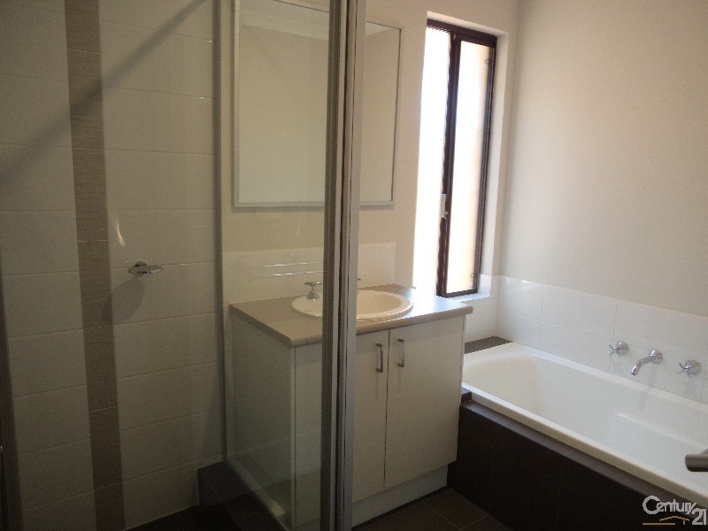 8 Whipbird Street, Baldivis WA 6171