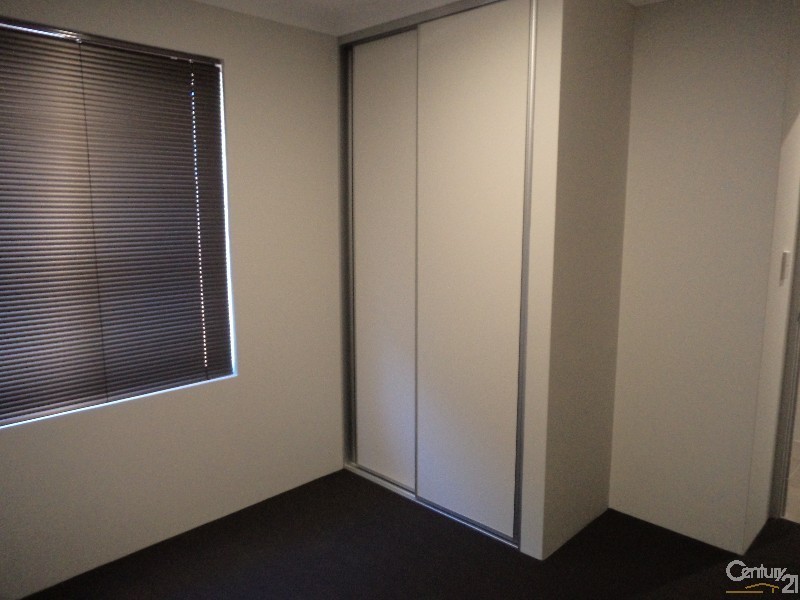 8 Whipbird Street, Baldivis WA 6171