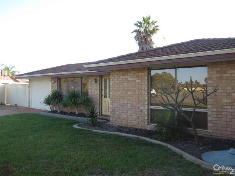8 Skye Close, Warnbro WA 6169