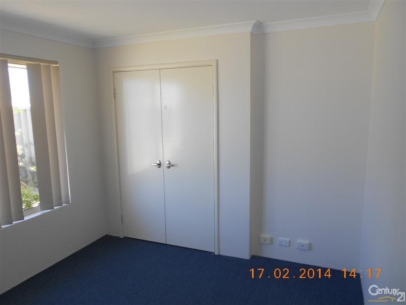 9 Rueval Court, Port Kennedy WA 6172