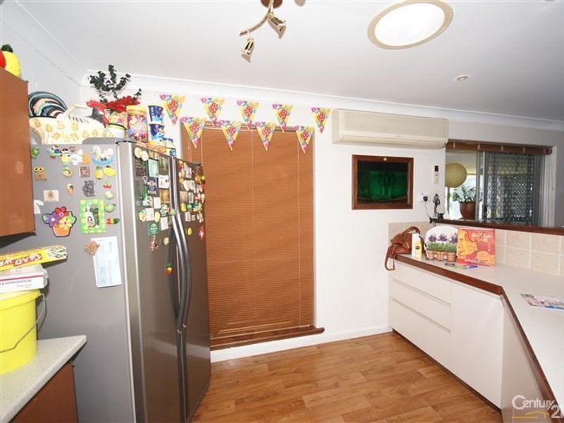 8 Barnes Way, Mandurah WA 6210