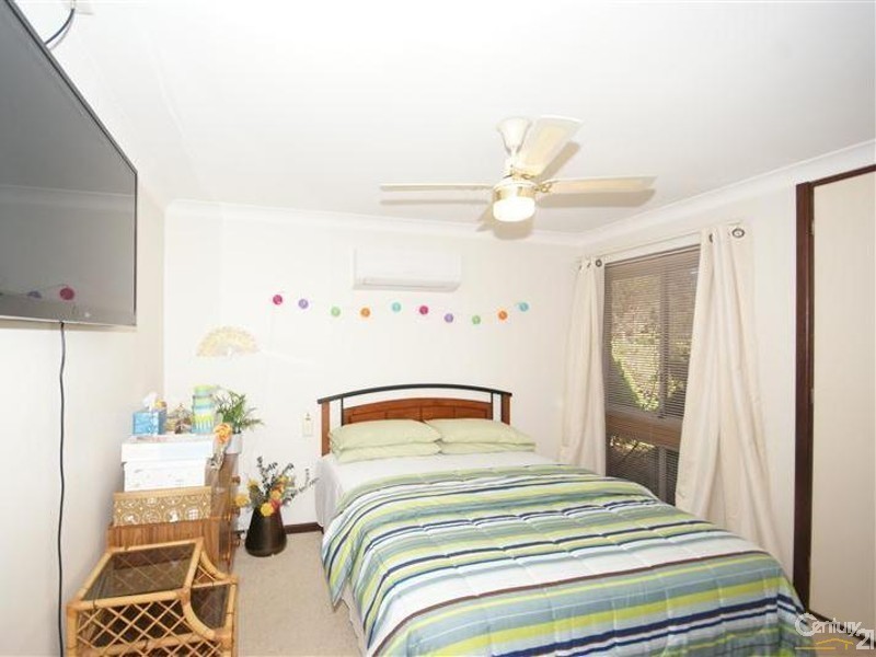 8 Barnes Way, Mandurah WA 6210