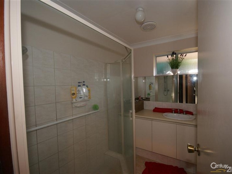 8 Barnes Way, Mandurah WA 6210