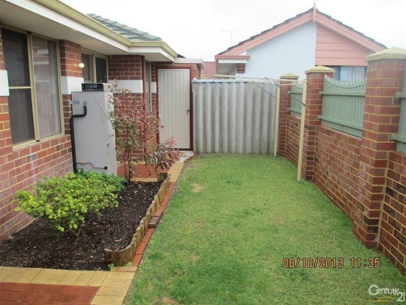 1/54 Gnangara Drive, Waikiki WA 6169