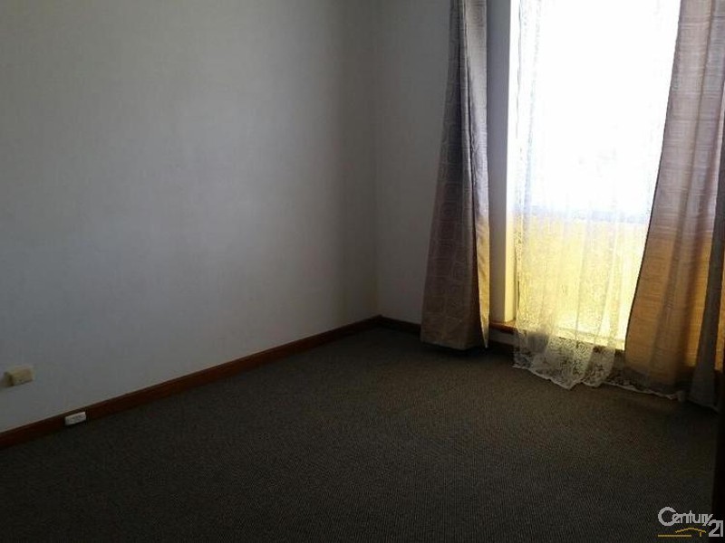 7a Raymond Place, Waikiki WA 6169