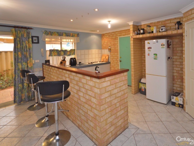 7 Elysee Court, Port Kennedy WA 6172