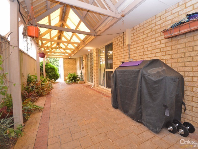 7 Elysee Court, Port Kennedy WA 6172