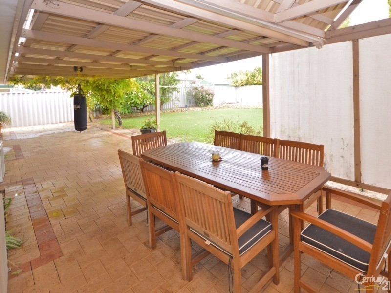 7 Elysee Court, Port Kennedy WA 6172