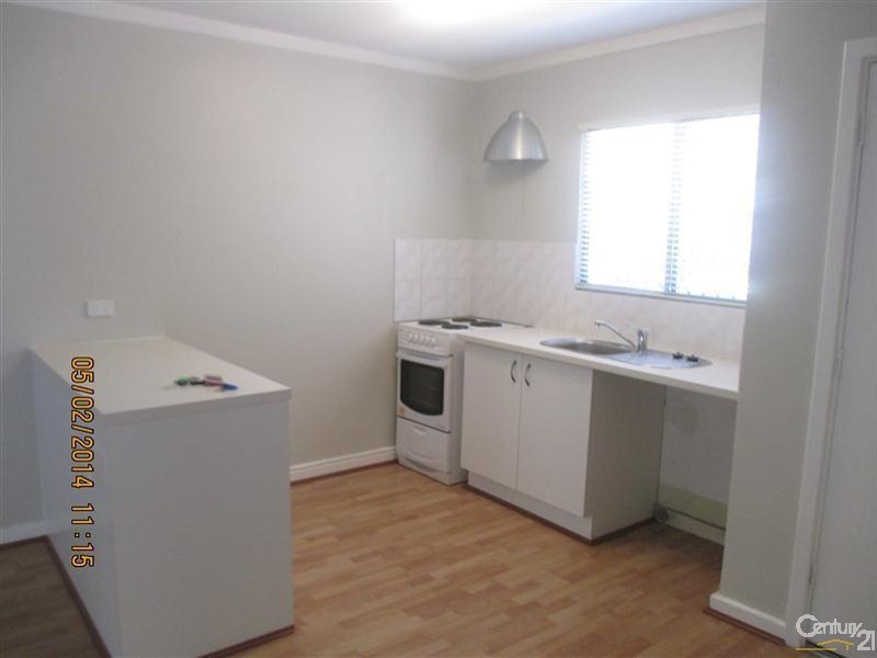 1/15 Corvus Place, Rockingham WA 6168