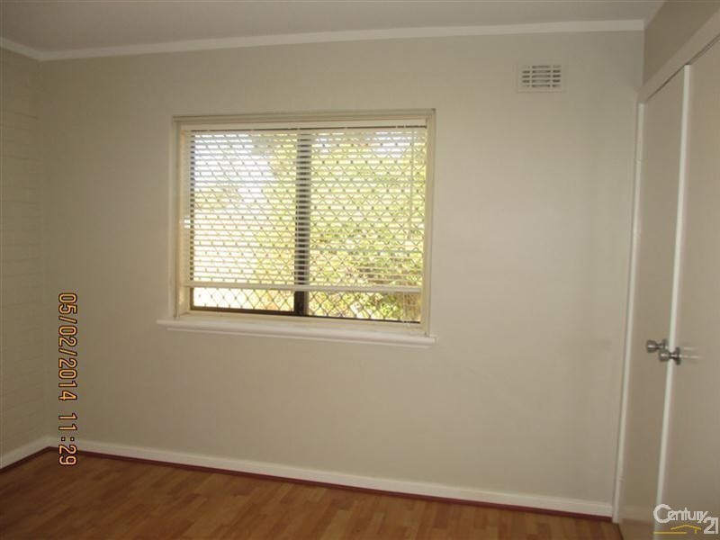 1/15 Corvus Place, Rockingham WA 6168