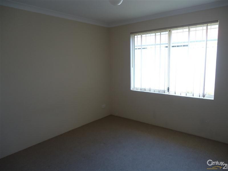 24 Greeson Parkway, Secret Harbour WA 6173