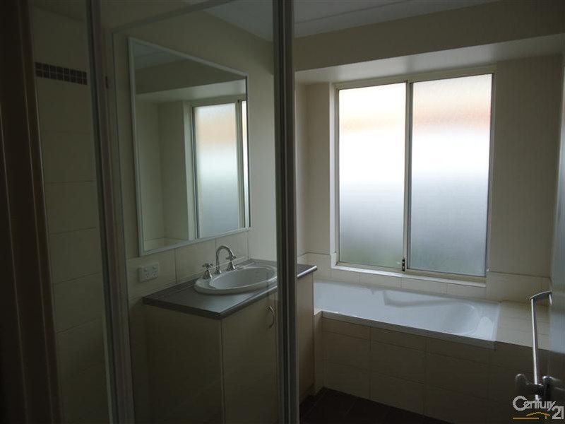 24 Greeson Parkway, Secret Harbour WA 6173