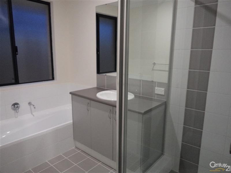 16 Monjon Way, Baldivis WA 6171