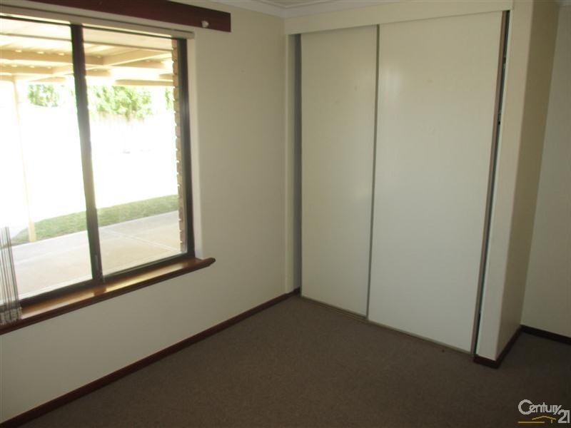 9 Darlot Court, Waikiki WA 6169