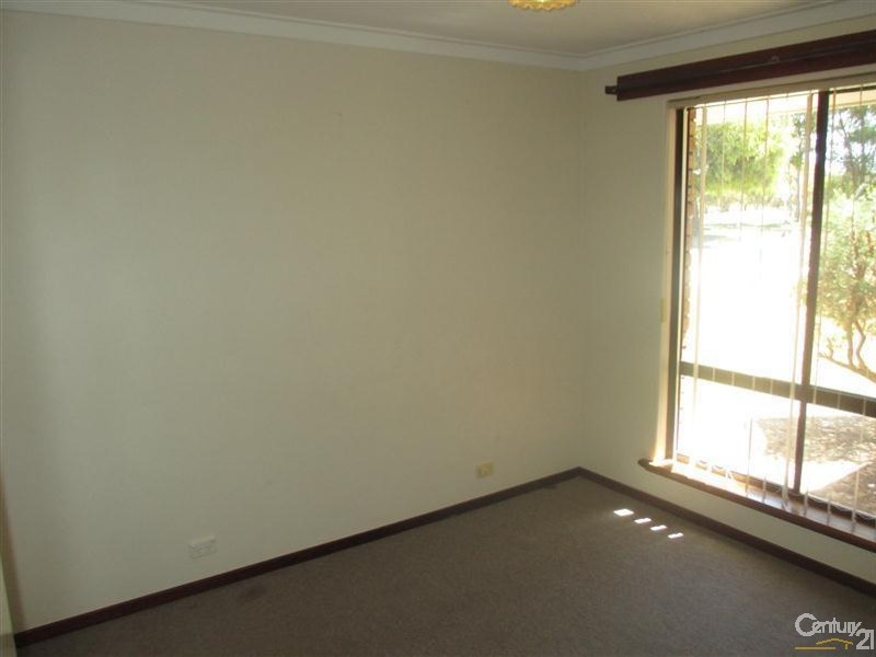 9 Darlot Court, Waikiki WA 6169