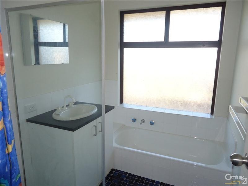 31 Cutter Road, Waikiki WA 6169