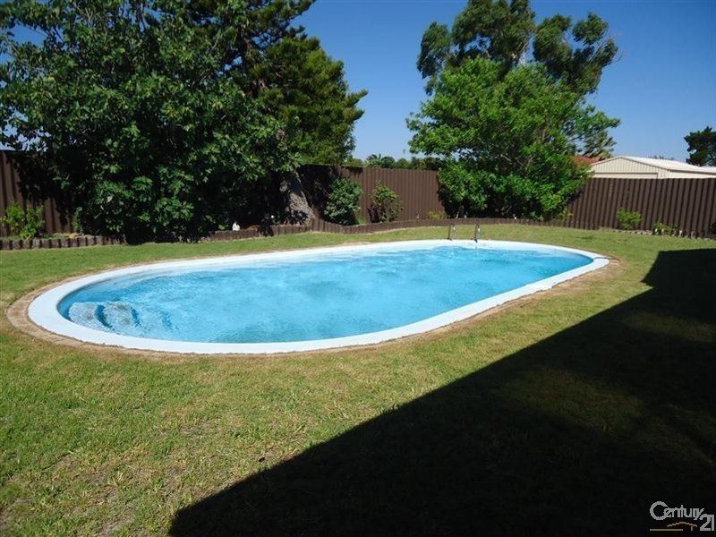 31 Cutter Road, Waikiki WA 6169